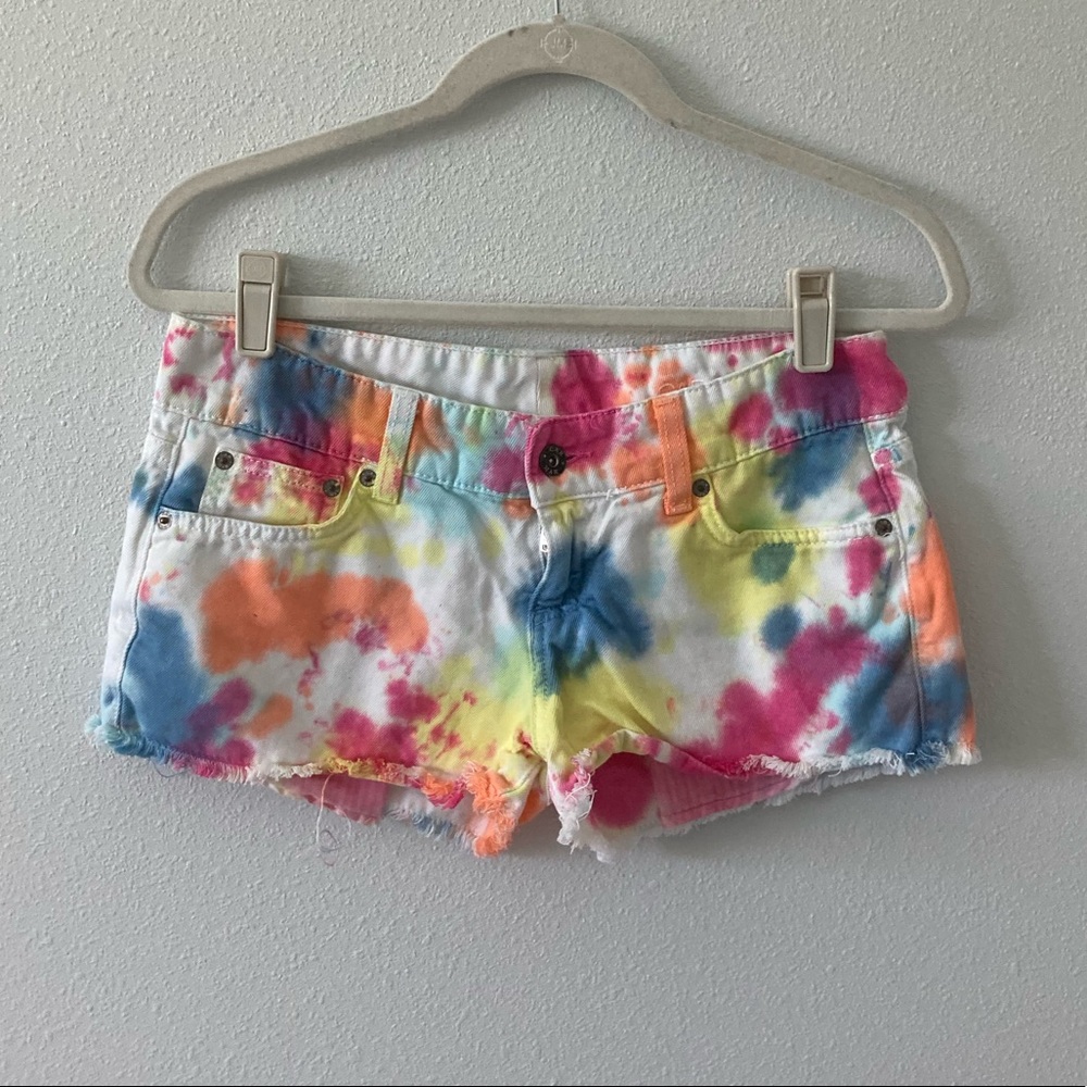 Carmarv LF tie dye shorts